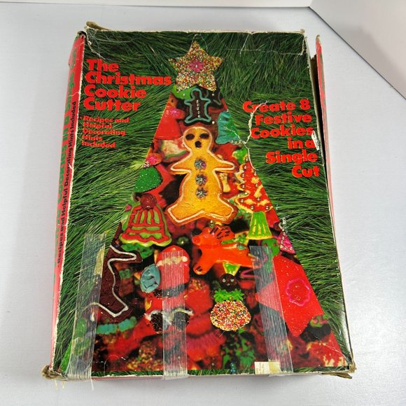 Vintage Hoan Giant Plastic Metal Christmas Tree Cutter in a Single Cut 13.5" - Picture 10 of 12